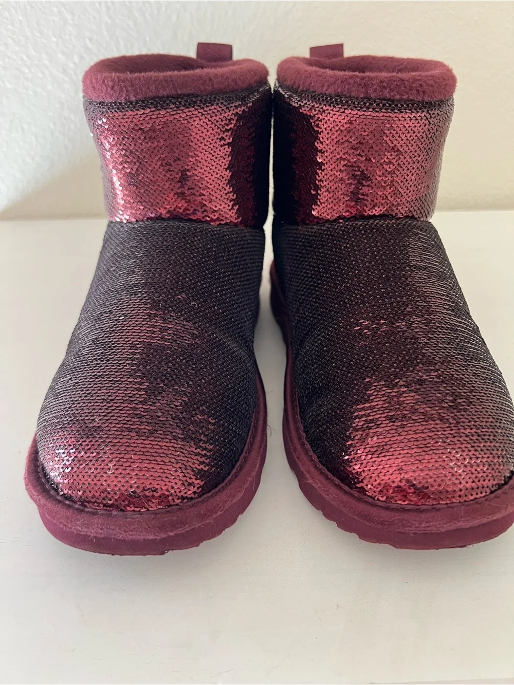 UGG sparkling deep